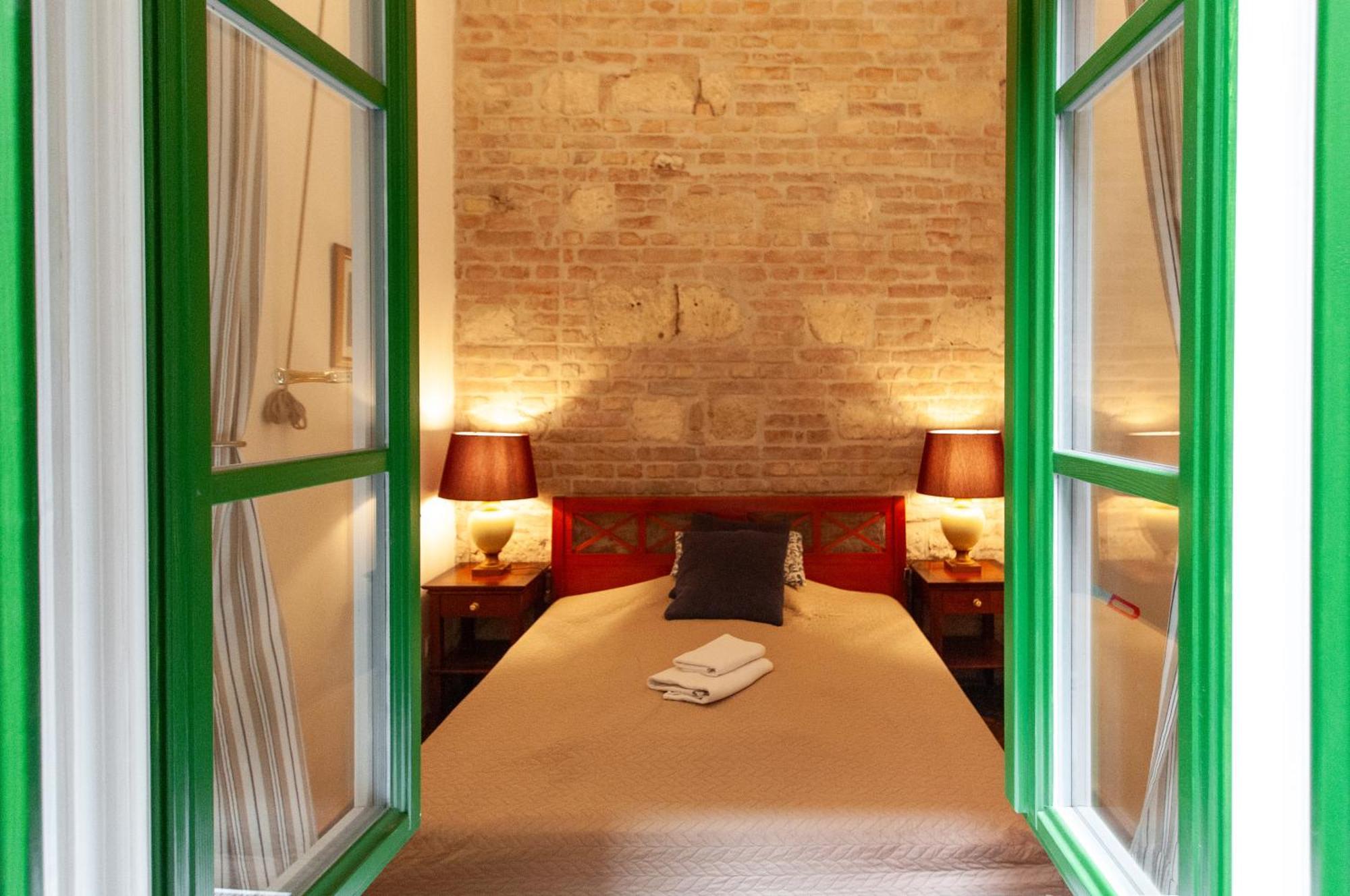 Budaflats Apartments Budapest Bagian luar foto